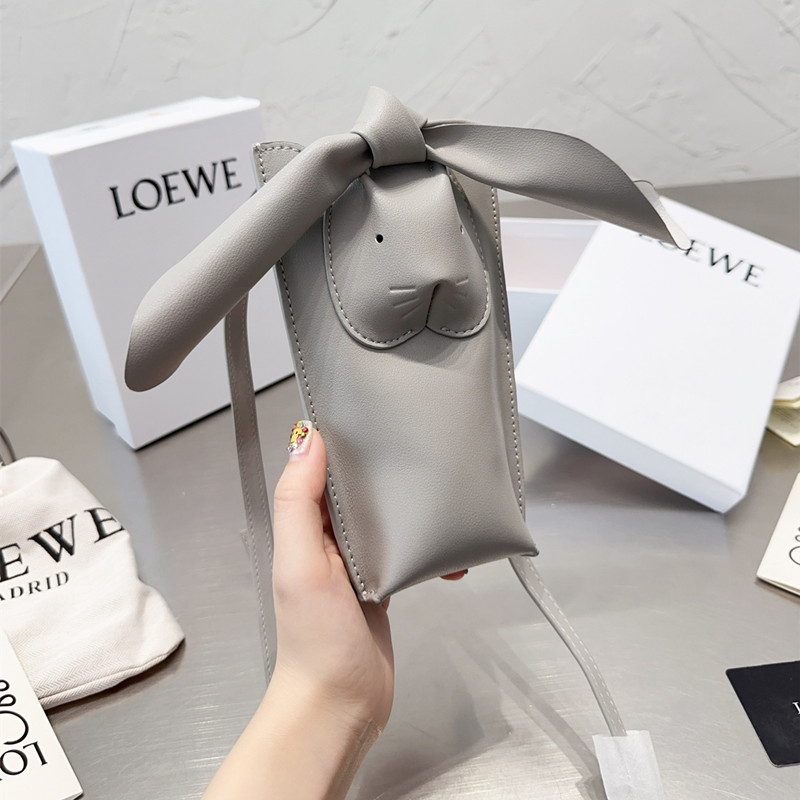 ロエベ スマホ ショルダー loewe バニー ポケット スマホポーチ 