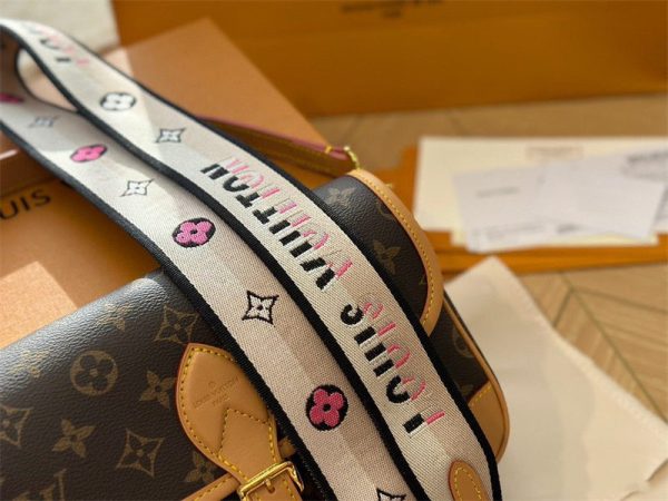 ヴィトン バッグ ショルダー モノグラム レディース バッグ ブランド ルイヴィトン ディアヌ 鞄 ブランド 安い 女性 バッグ 人気 40 代 カバン ちゃんと届く - 画像 (7)