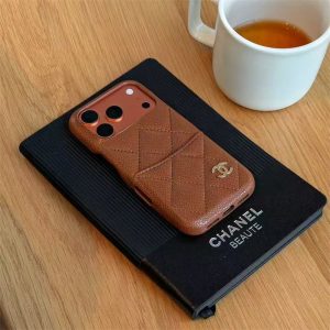 Alternative view of シャネルアイフォン17/16ケース コピー chanel iphone15/14pro max ケース 革 スマホケース 可愛い ブランド iphone13/13pro ケース 背面収納 おしゃれ