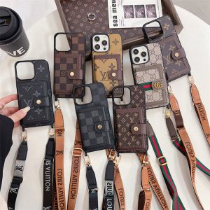 ルイ ヴィトン スマホ ショルダー iphone16/16pro ケース 斜めがけ ブランド スマホ ショルダー メンズ おしゃれ iphone15/14pro/13 ケース ハイ ブランド カード ケース 付き