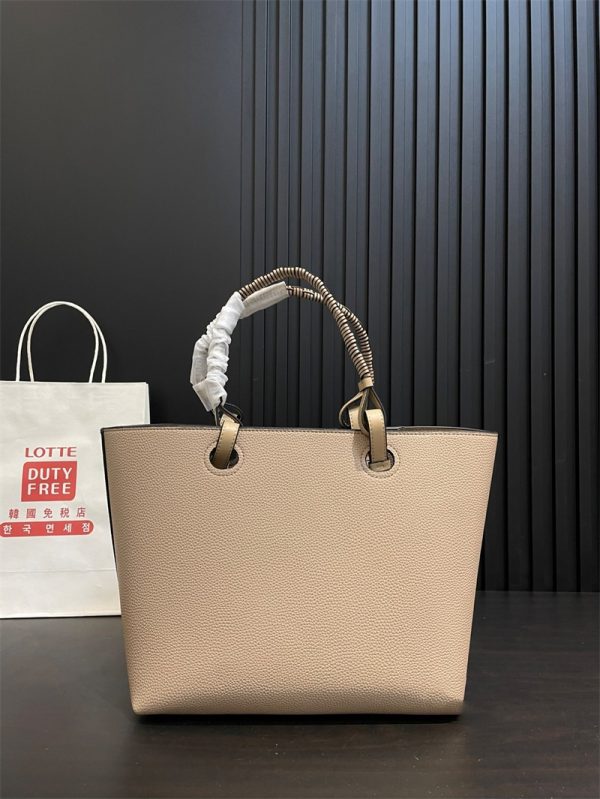 ロエベ LOEWE ANAGRAM TOTE BAG アナグラム トートバッグ スモールラゲージ ハンドバッグ 通勤 バッグ レディース 30 代 40代 入学式 卒業式 カバン マザーズ バッグ ハイ ブランド 就職 - 画像 (14)