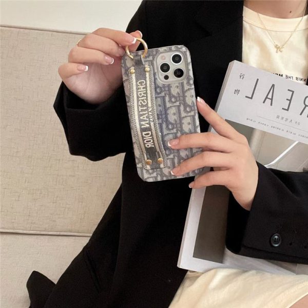 dior アイ フォン16/16プロ ケース バンド付き iphone15/14pro max カバー ハイブランド 女子 iphone12pro/11proケース 韓国風 携帯ケース iphonexs 大人コーデ - 画像 (4)