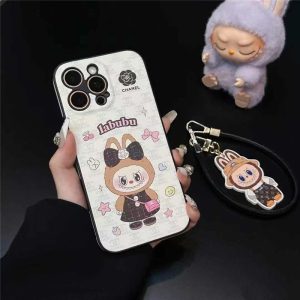 キャラクター iphone ケース ポップ マート シャネル iphone17/16/16pro ケース 可愛い ブランド labubu iphone15プロ/14 ケース ストラップ付き