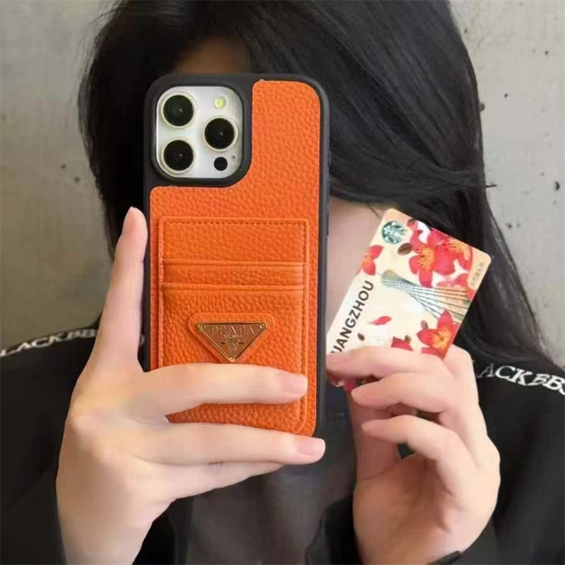 PRADAレザー カードポケット付き　iPhone13pro maxケース カード収納型スマホケース PRADA(プラダ) iPhone・スマホケース