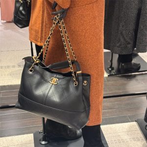 シャネル ショッピング トート chanel トート バッグ チェーン ショルダー バッグ ハイ ブランド 女性 バッグ 人気 40 代 カジュアル ブランド 仕事 用 バッグ 女性 ブランド
