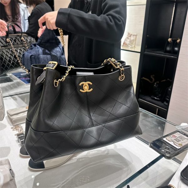 シャネル ショッピング トート chanel トート バッグ チェーン