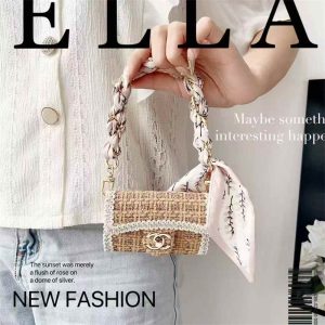 シャネル ミニポーチ chanel airpods ケース 小物 入れ ポーチ 小さめ ハイ ブランド ハイ ブランド エアー ポッズ ケース 小銭入れ ブランド chanel カード ケース