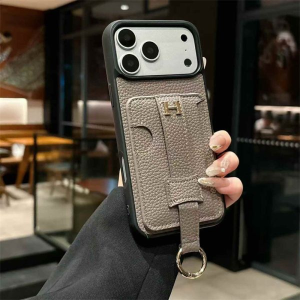 アイフォン18pro/17 ケース エルメス スマホケース バンド 付き