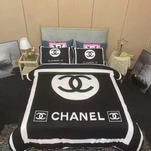 シャネル 寝具 シャネル の 布団 カバー シャネル シーツ chanel ベッド カバー シャネル 枕 カバー 寝具 ハイブランド 4点セット